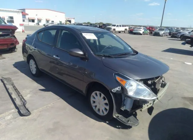 Nissan Versa sedan (2018)