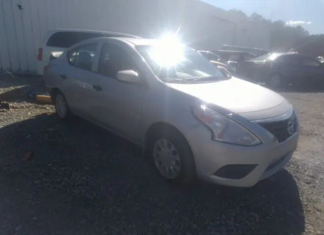 Nissan Versa sedan (2019)