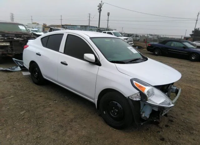 Nissan Versa sedan (2019)