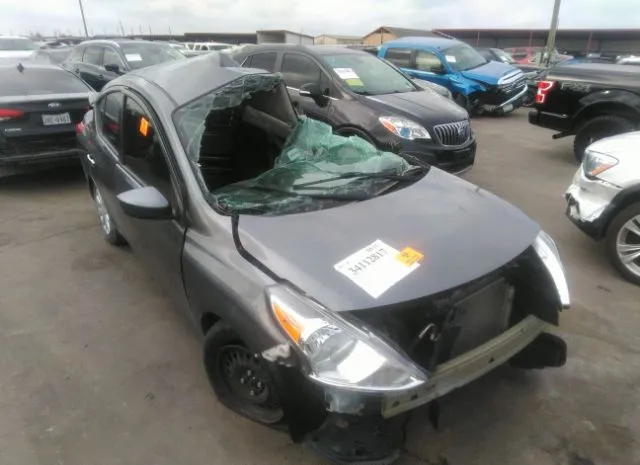 Nissan Versa sedan (2019)