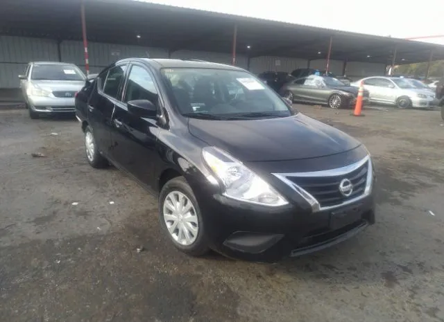 Nissan Versa sedan (2017)