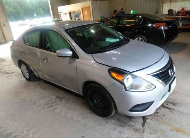Nissan Versa sedan (2018)