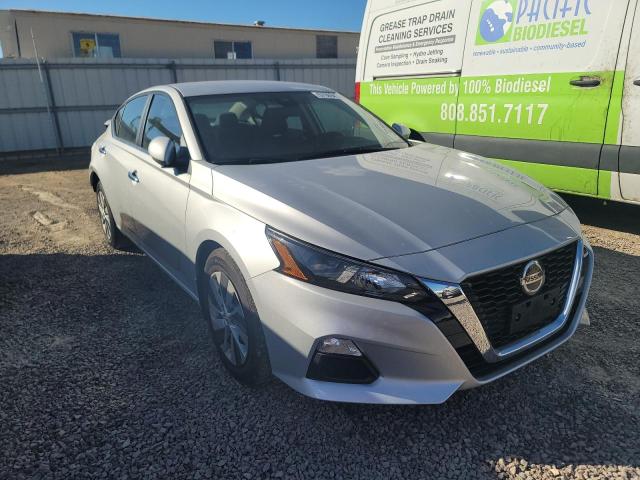 Nissan Altima s (2022)