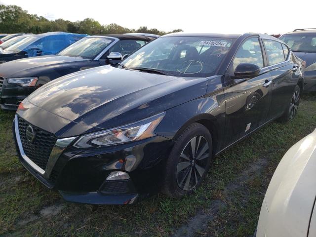 Nissan Altima sv (2022)