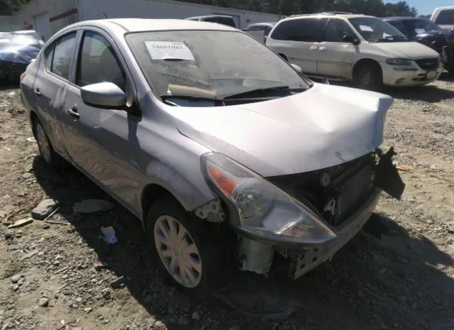 Nissan Versa sedan (2017)