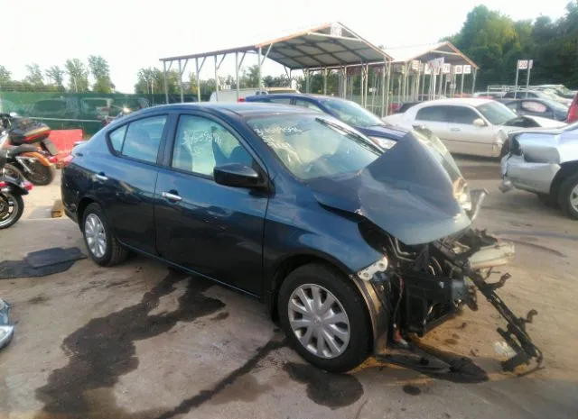 Nissan Versa sedan (2017)