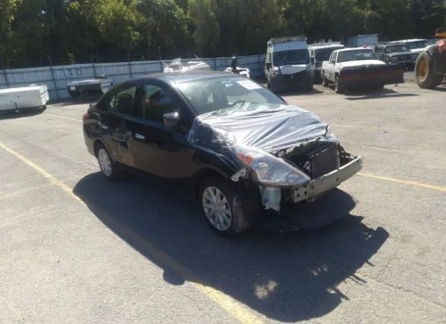 Nissan Versa sedan (2019)