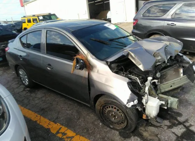 Nissan Versa sedan (2017)