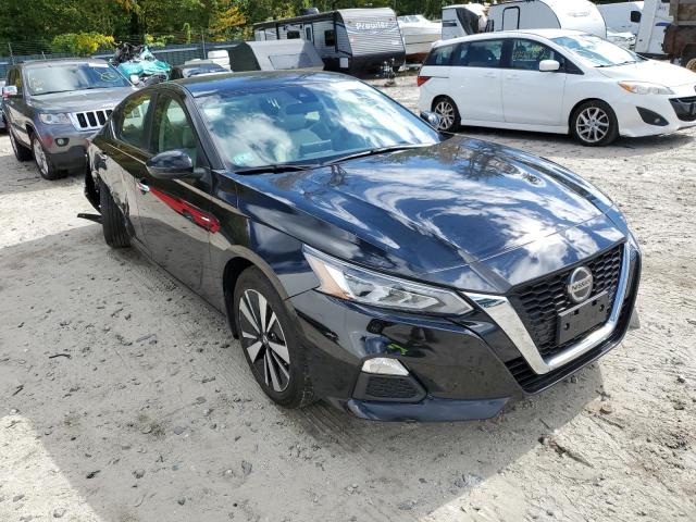 Nissan Altima sv (2021)