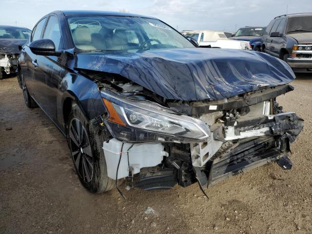 Nissan Altima sv (2022)