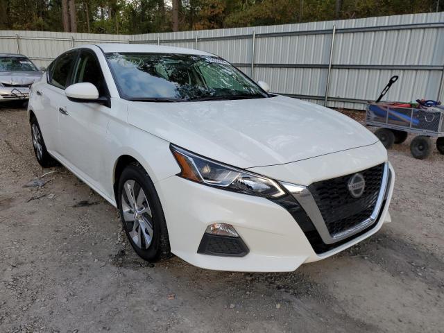 Nissan Altima s (2020)