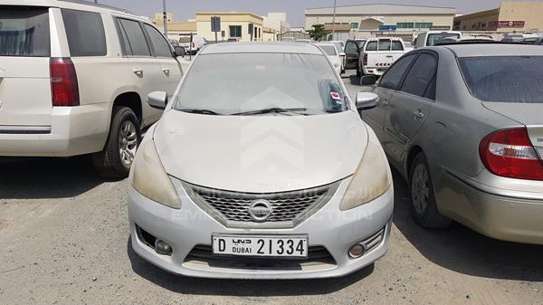 Nissan Tiida (2015)