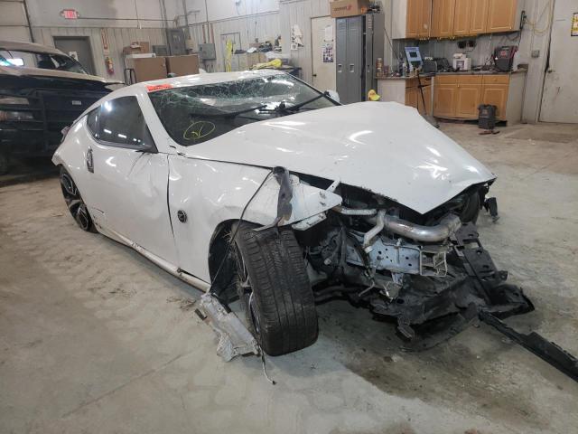 Nissan 370z base (2018)