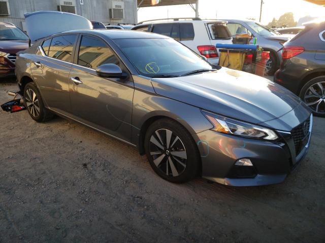 Nissan Altima sv (2022)
