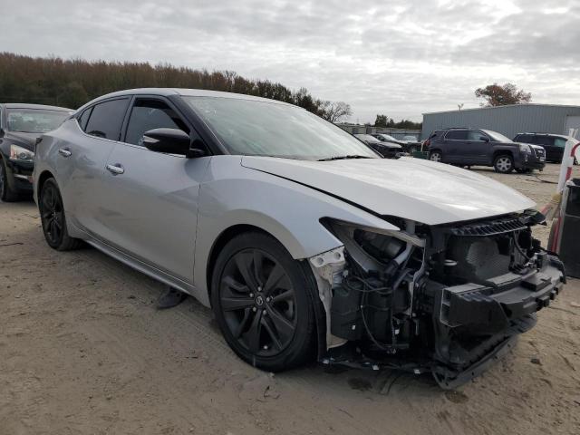 Nissan Maxima sv (2020)