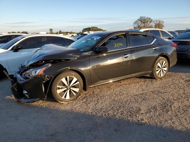 Nissan Altima sv (2019)