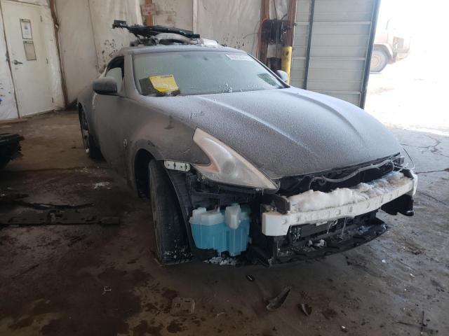 Nissan 370z base (2013)
