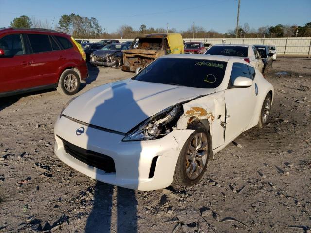 Nissan 370z base (2013)