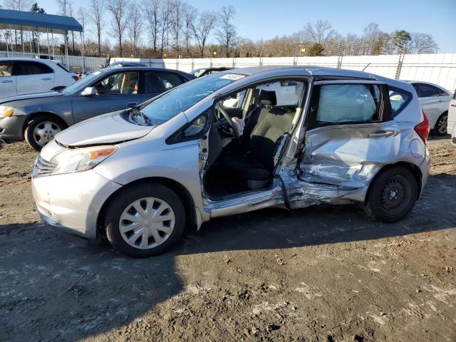 Nissan Versa note (2015)