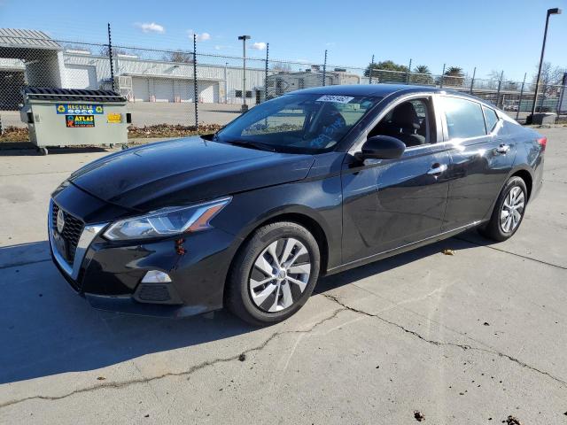 Nissan Altima s (2020)