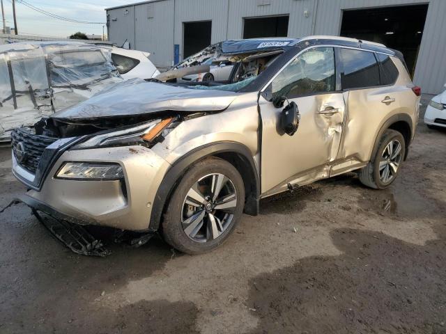Nissan Rogue plat (2021)