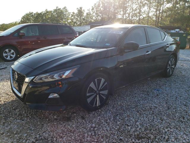Nissan Altima sv (2021)