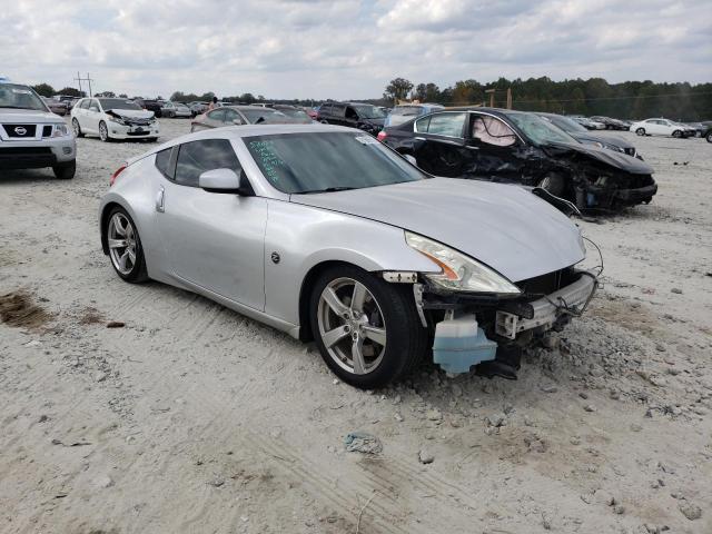 Nissan 370z base (2011)
