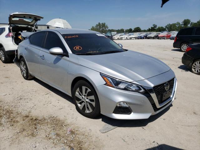Nissan Altima s (2019)