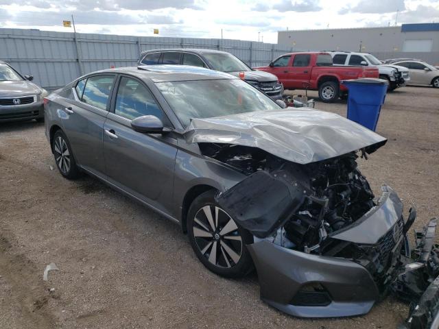 Nissan Altima sv (2021)