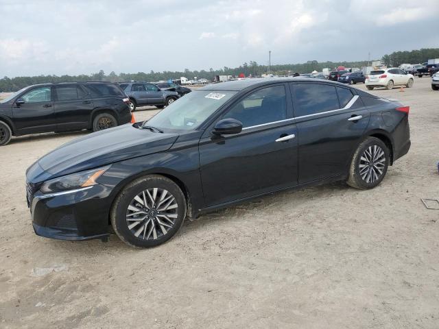 Nissan Altima sv (2023)