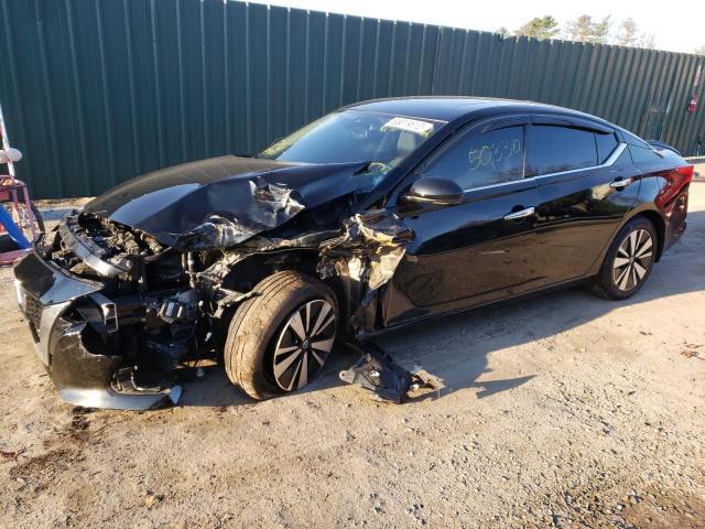 Nissan Altima sv (2019)