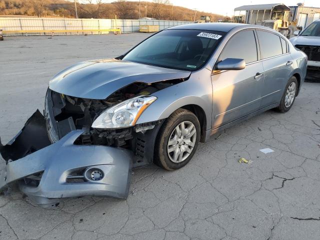 Nissan Altima bas (2012)