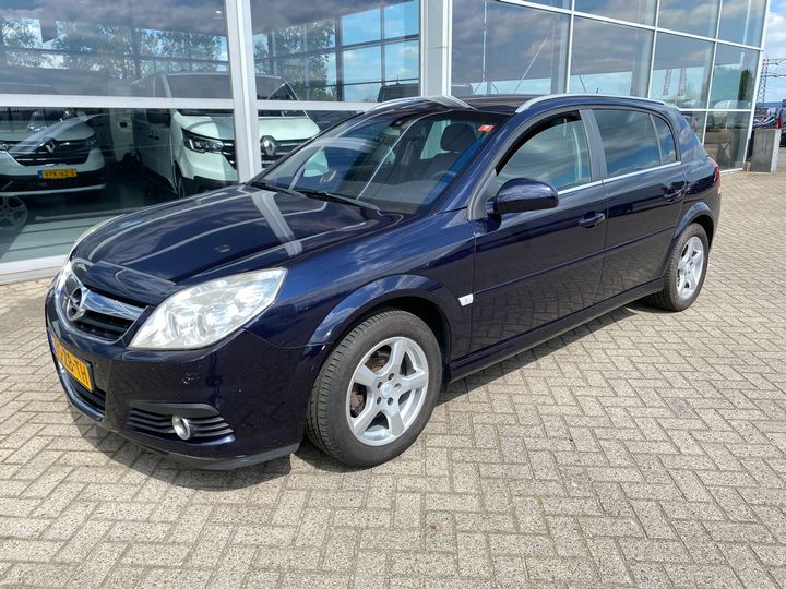 Opel Signum (2007)