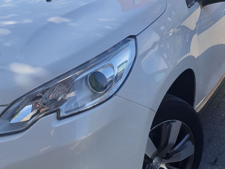 Peugeot 2008 (2014)