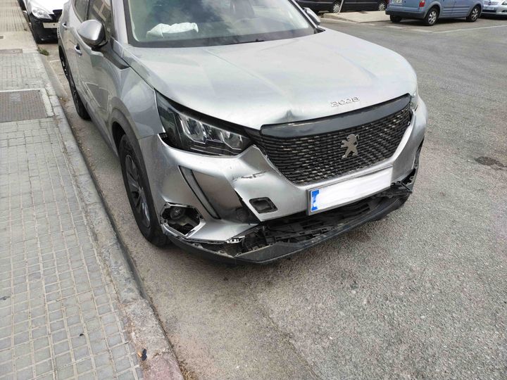 Peugeot 2008 (2021)