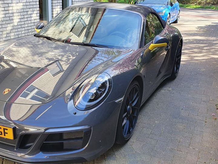 Porsche 911 (2018)