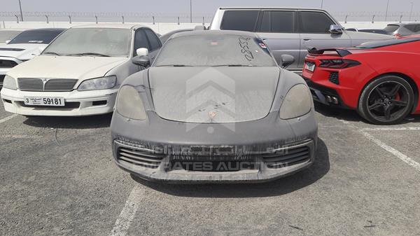 Porsche Cayman s (2017)