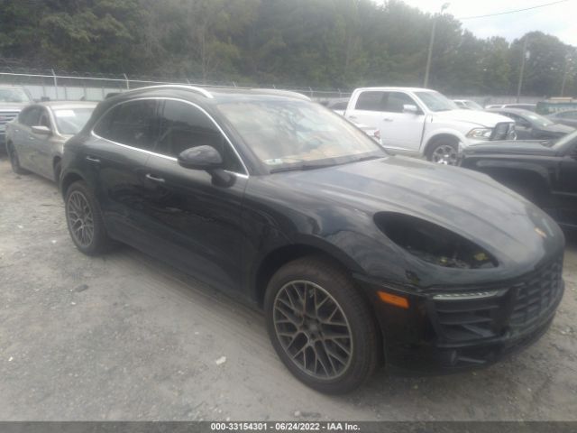 Porsche Macan (2016)