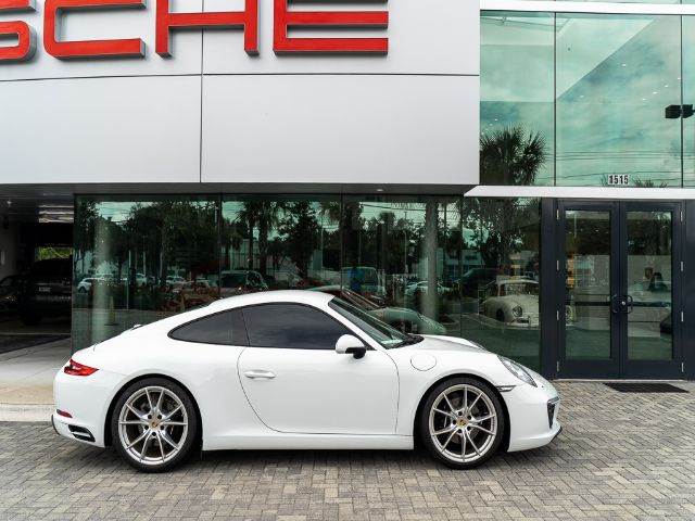 Porsche 911 (2017)