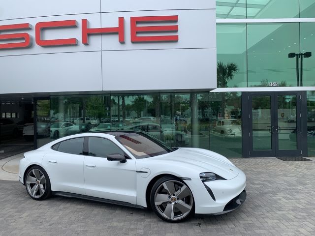 Porsche Taycan (2020)