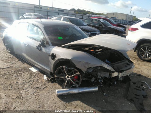 Porsche Taycan (2022)