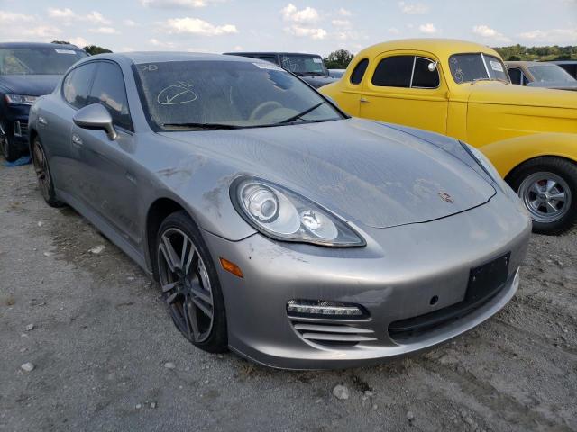 Porsche Panamera 2 (2011)
