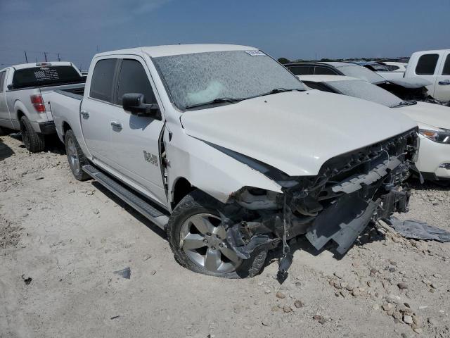 Ram 1500 slt (2017)