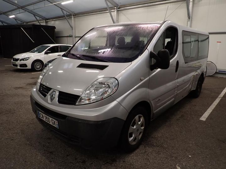 Renault Trafic combi (2012)