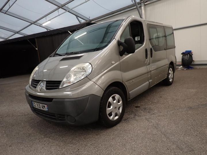 Renault Trafic combi (2012)