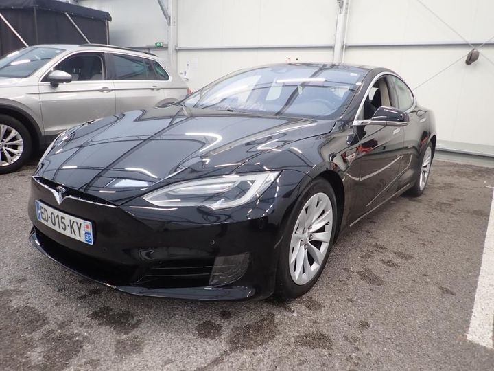 Tesla Model s (2016)