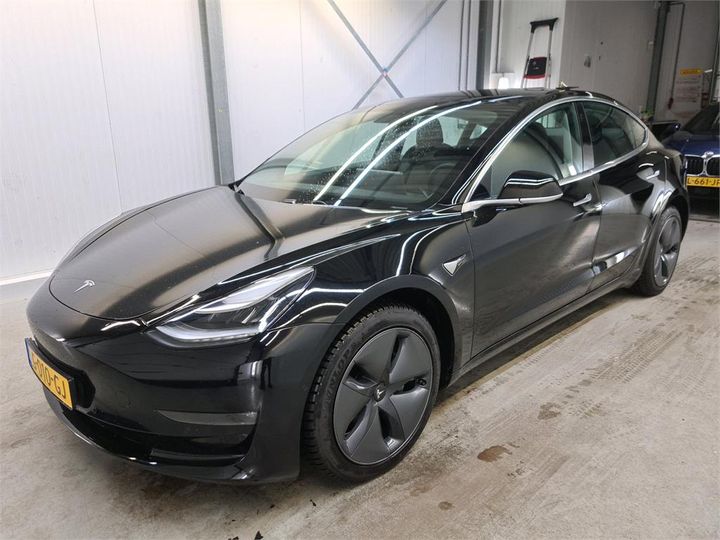 Tesla 3 (2019)