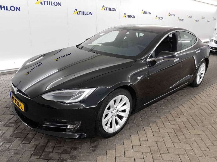 Tesla Model s (2018)