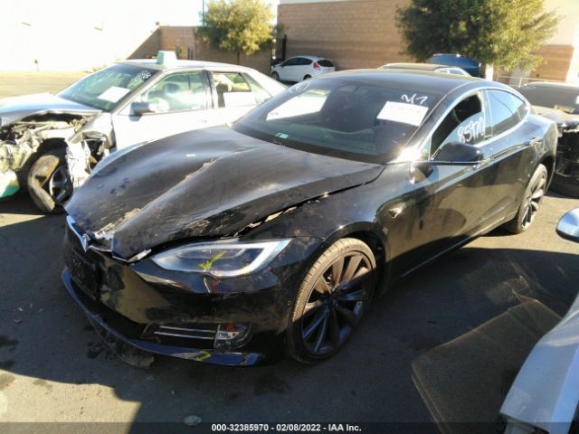 Tesla Model s (2017)