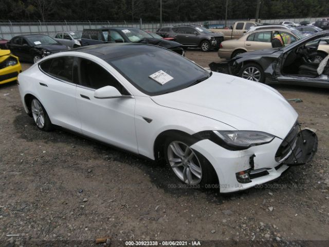 Tesla Model s (2015)